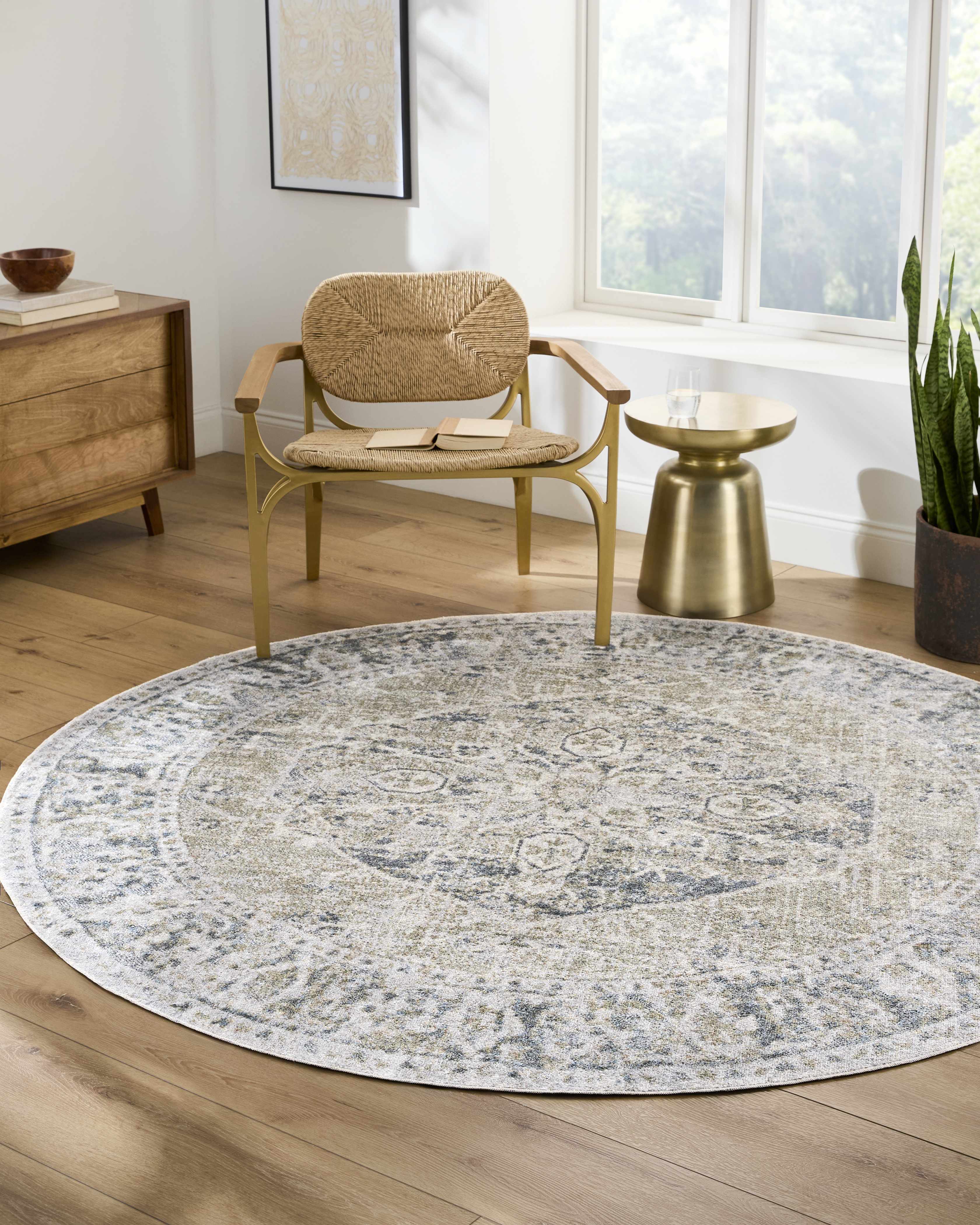 Roomscene-Round